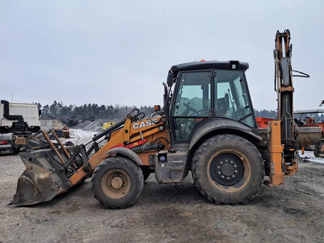 2019 Case 580, 3.243 mth, Import Auf Lager in der EU — Foto 1 | AMECAR 2019 Case 580, 3.243 mth, Import Auf Lager in der EU — Foto 1