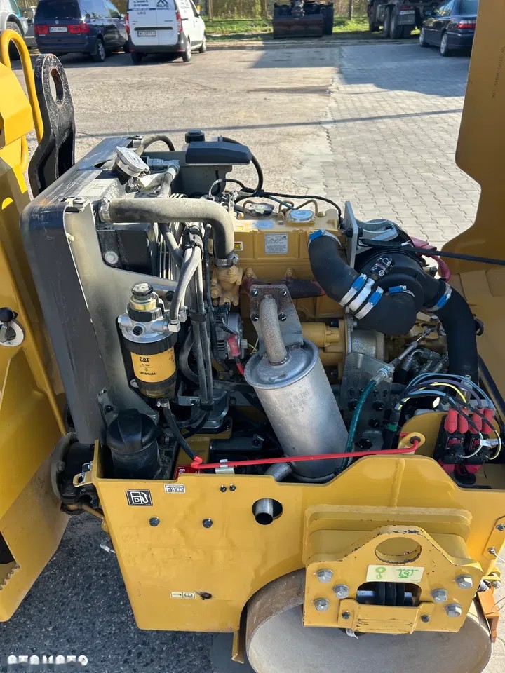 2021 Caterpillar CB1.7, 657 mth, Import Auf Lager in der EU — Foto 4 z 4