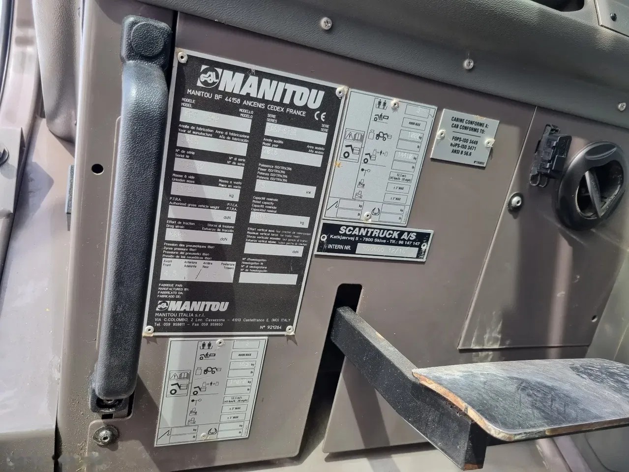 2016 Manitou MRT, 3.335 mth, Import Auf Lager in der EU — Foto 11 z 15