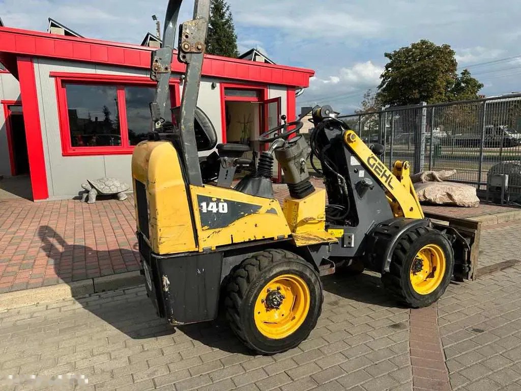 2010 Gehl 140, Import Auf Lager in der EU — Foto 4 z 17