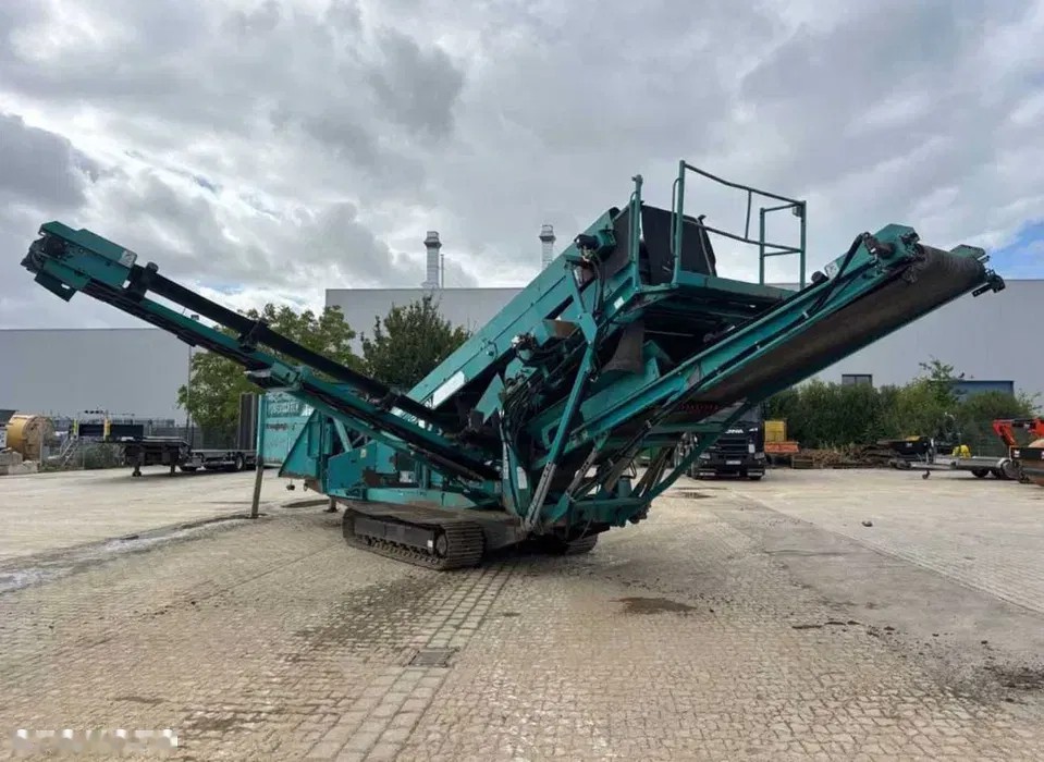 2006 Powerscreen Chieftain 600, 6.600 mth, Import Auf Lager in der EU — Foto 1 z 8 2006 Powerscreen Chieftain 600, 6.600 mth, Import Auf Lager in der EU — Foto 1 z 8