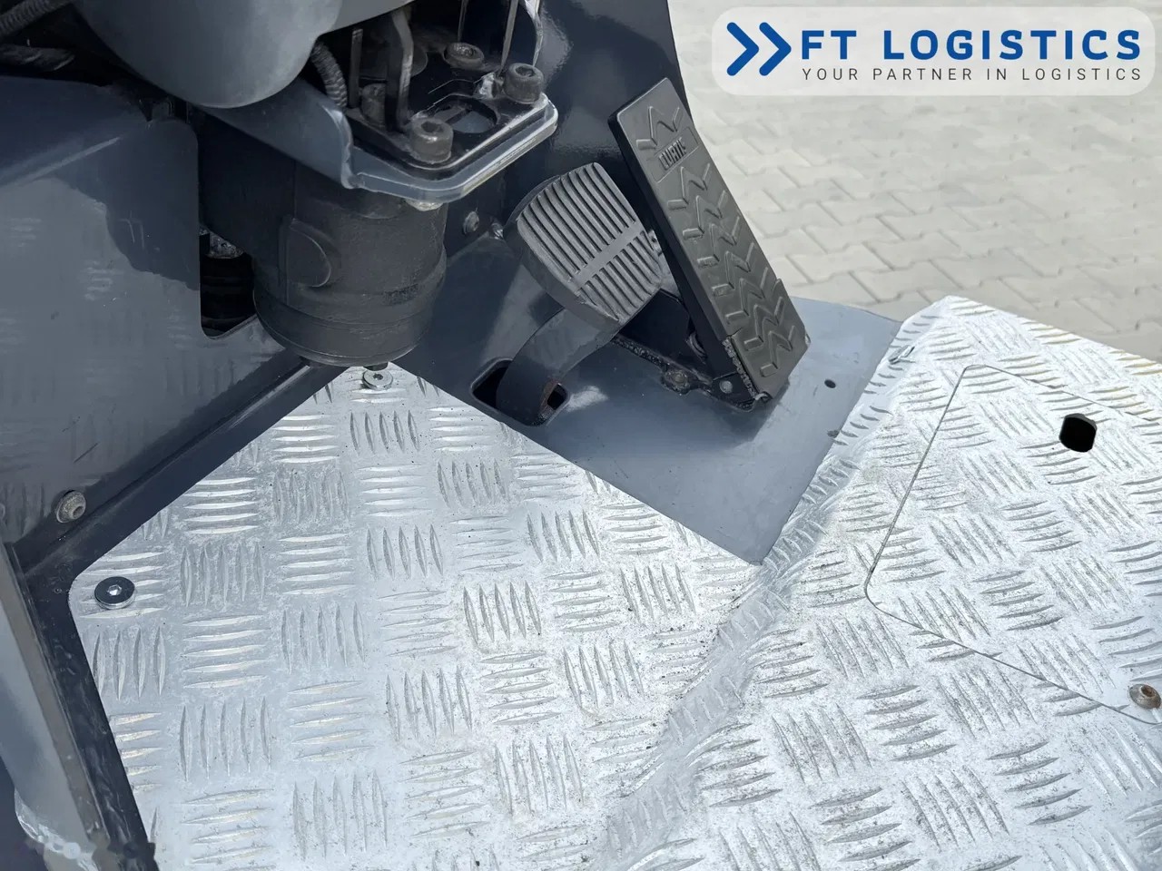 2014 Combilift WÓZEK, 288 mth, Import Auf Lager in der EU — Foto 11 z 24