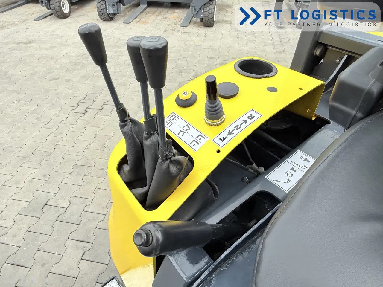 2014 Combilift WÓZEK, 288 mth, Import Auf Lager in der EU — Foto 15 z 24