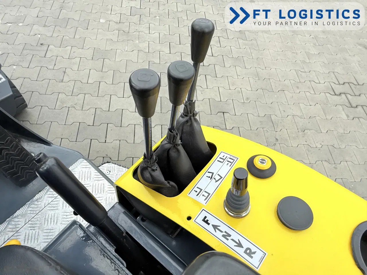 2014 Combilift WÓZEK, 288 mth, Import Auf Lager in der EU — Foto 16 z 24