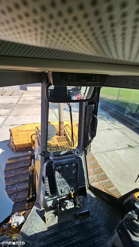 2007 Caterpillar D5G XL, 9.228 mth, Import Auf Lager in der EU — Foto 6 z 9