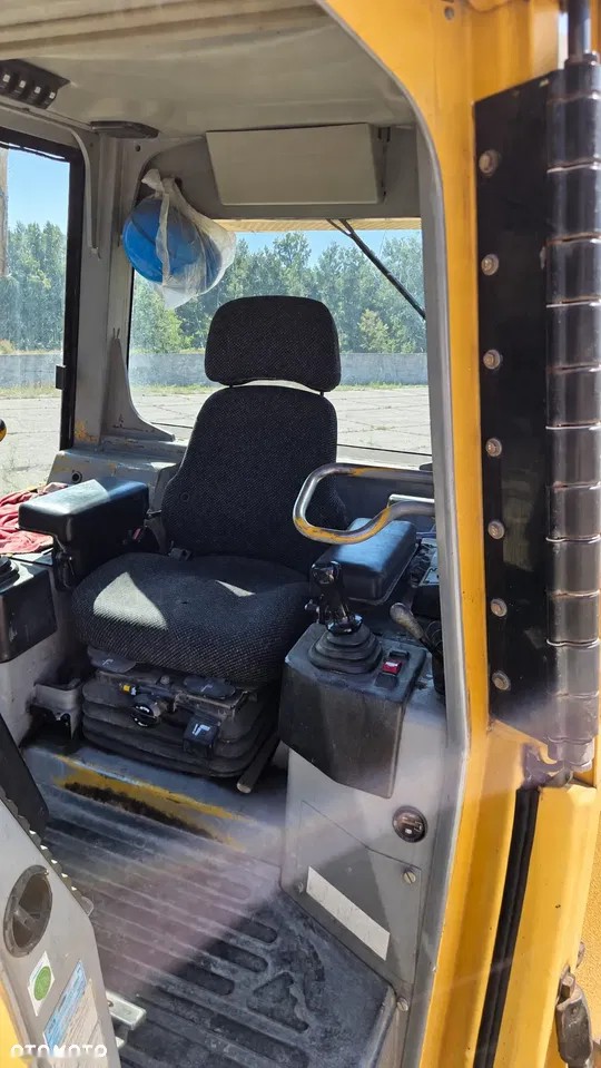 2007 Caterpillar D5G XL, 9.228 mth, Import Auf Lager in der EU — Foto 7 z 9