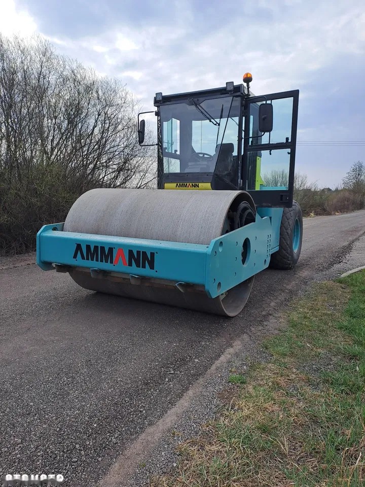 2004 Ammann AC 110, Import Auf Lager in der EU — Foto 1