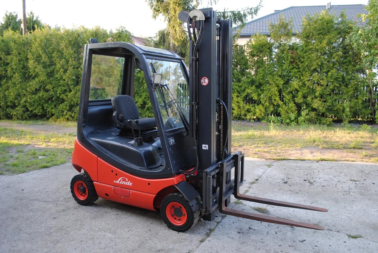 2001 Linde H16T, 4.700 mth, Import Auf Lager in der EU — Foto 2 z 17