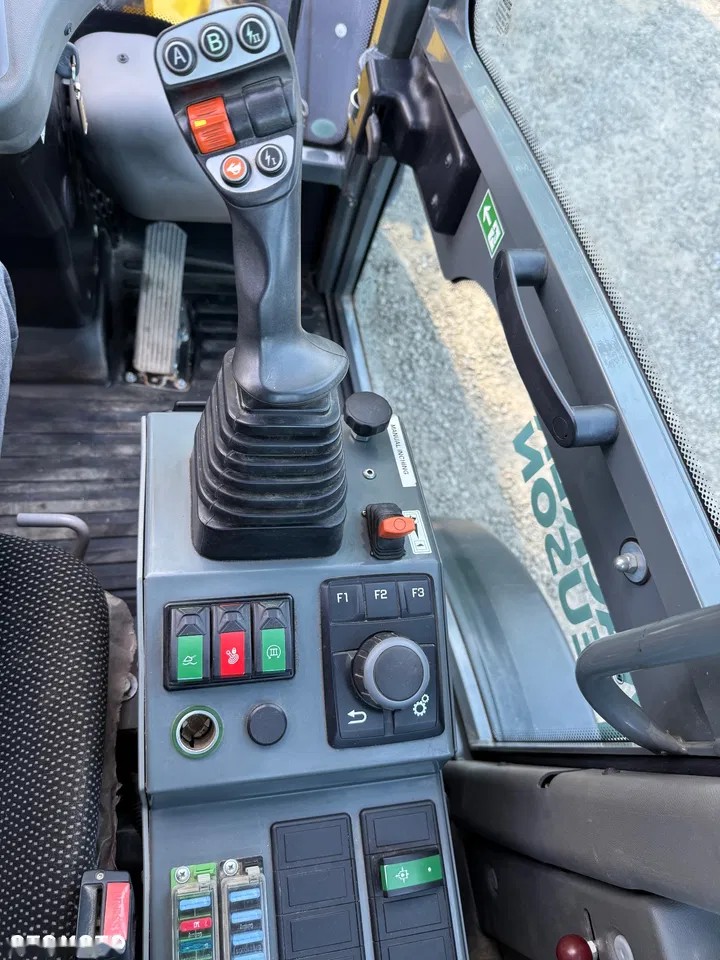 2018 Wacker Neuson WL 70, 2.900 mth, Import Auf Lager in der EU — Foto 13 z 17
