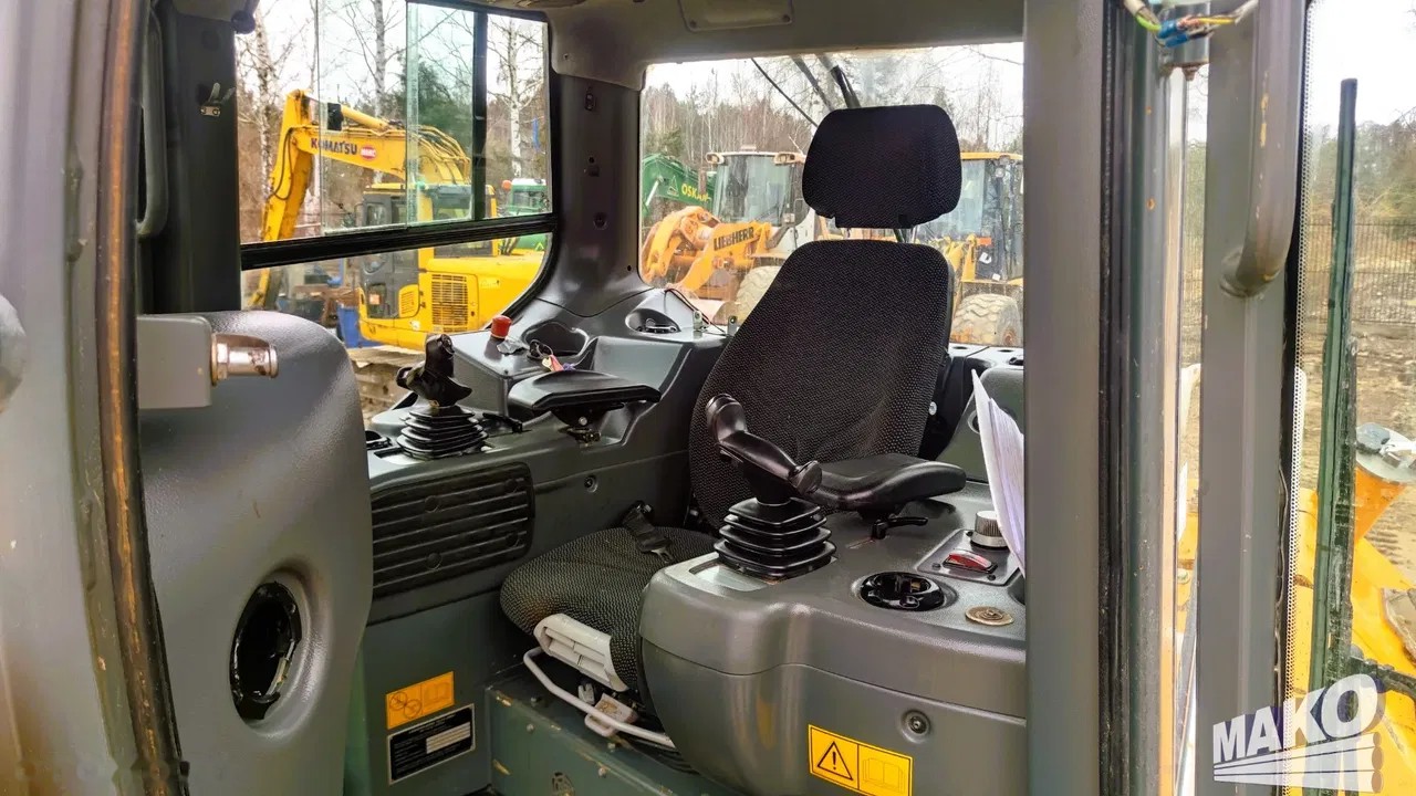 2015 Liebherr PR736 LGP, 15.051 mth, Import Auf Lager in der EU — Foto 12 z 16