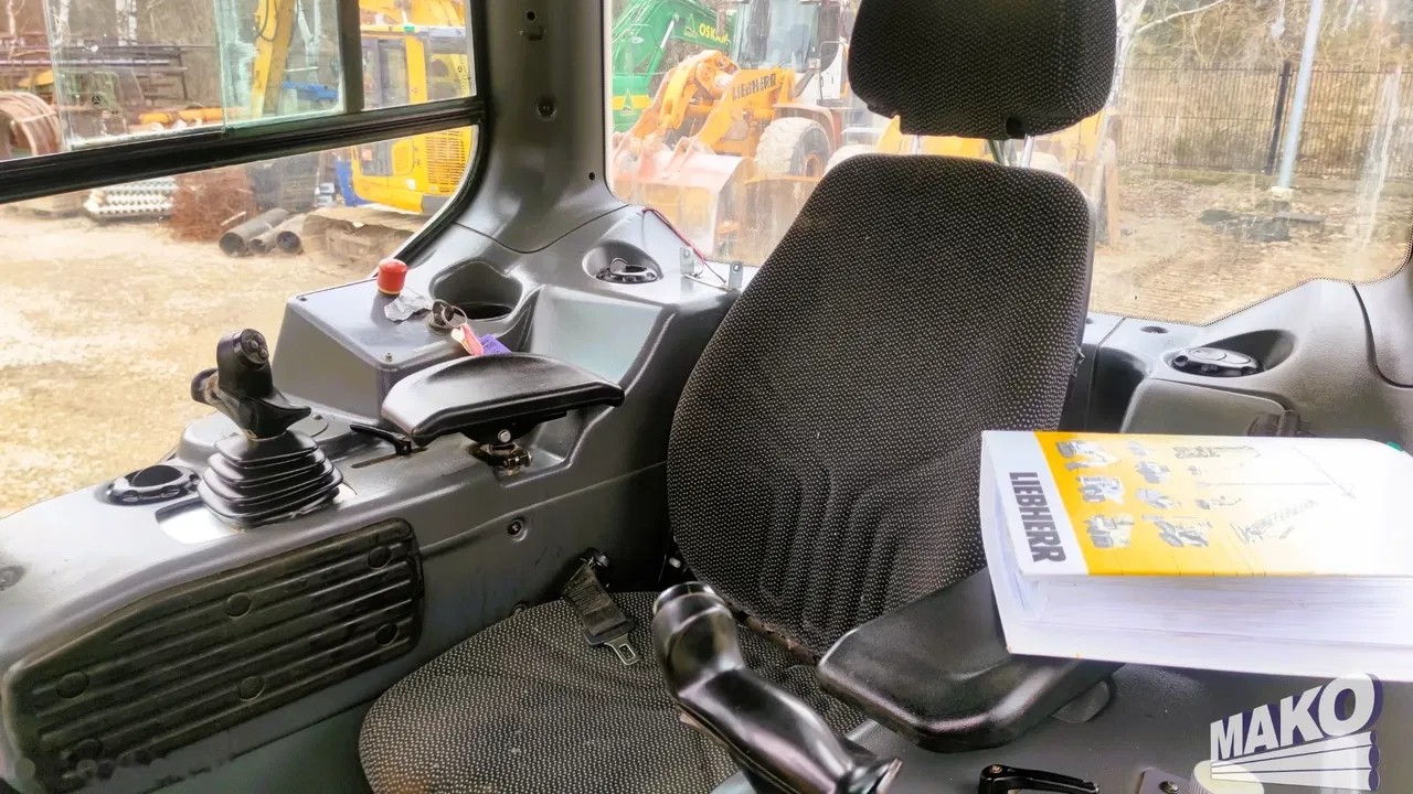 2015 Liebherr PR736 LGP, 15.051 mth, Import Auf Lager in der EU — Foto 13 z 16