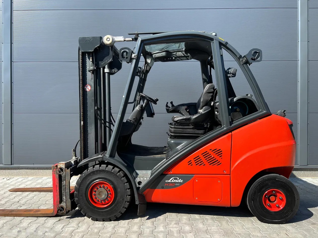 2016 Linde H30T-02, 9.587 mth, Import Auf Lager in der EU — Foto 9 z 11