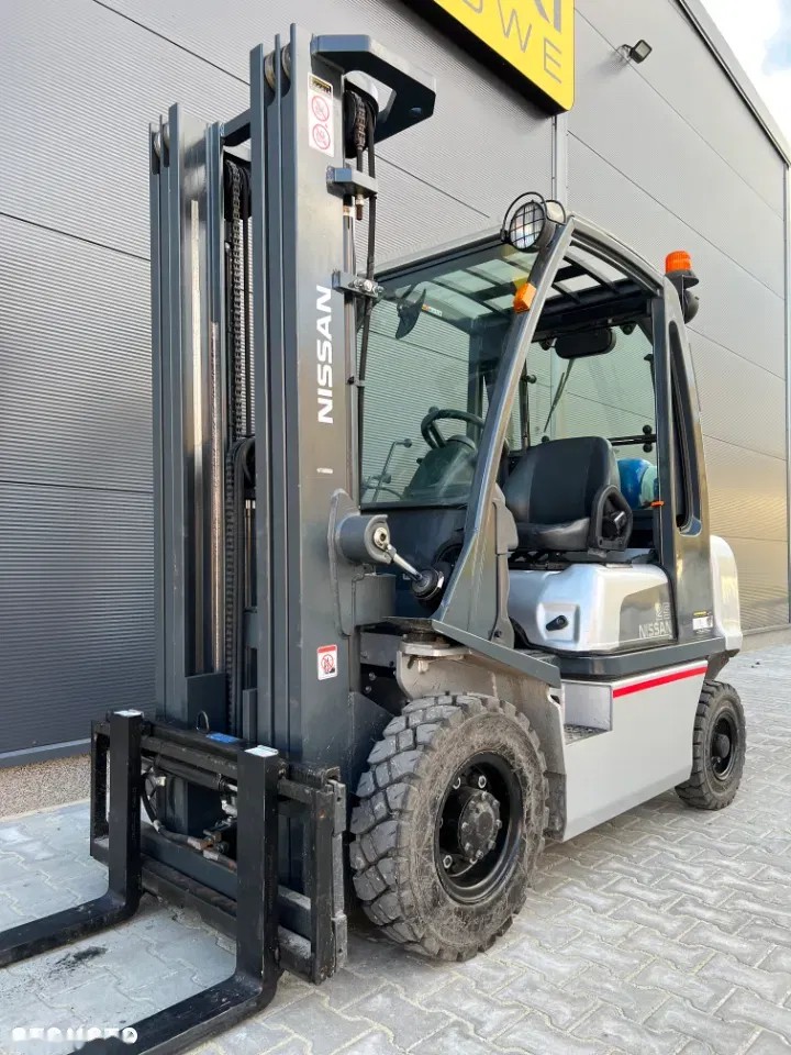 2011 Nissan U1D2A25LQ, 2.846 mth, Import Auf Lager in der EU — Foto 4 z 11