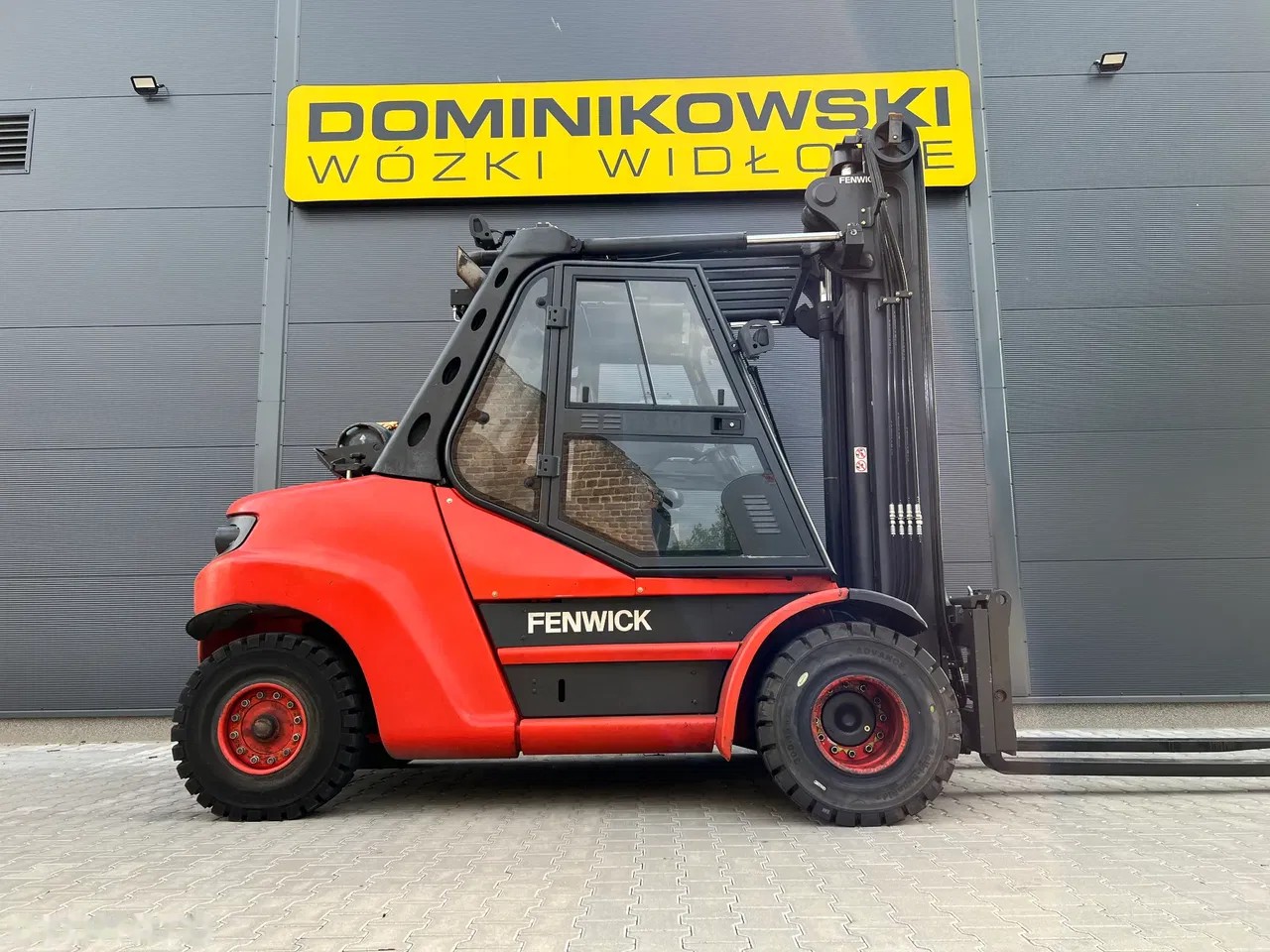 2015 Linde, 17.324 mth, Import Auf Lager in der EU — Foto 1 z 10 2015 Linde, 17.324 mth, Import Auf Lager in der EU — Foto 1 z 10