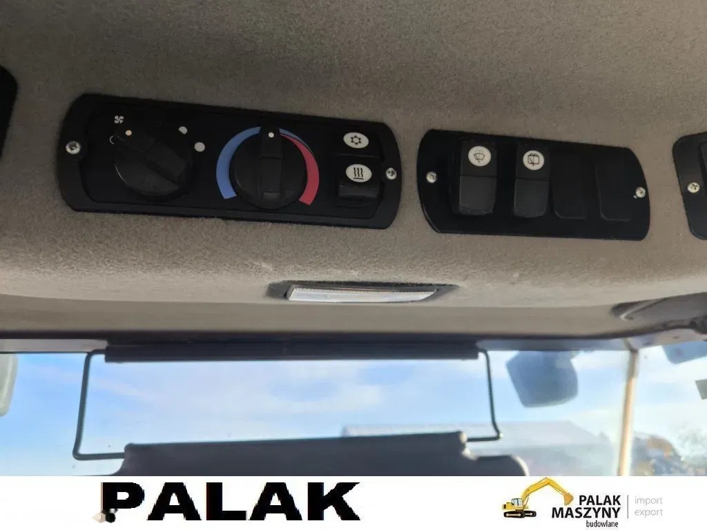 2018 Caterpillar VÁLEC, 5.001 mth, Import Auf Lager in der EU — Foto 12 z 18