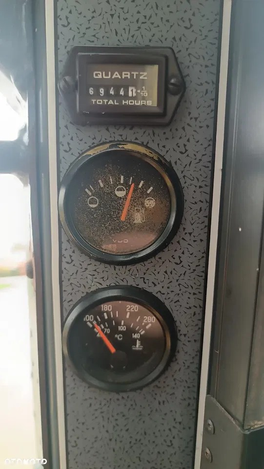 2010 Gehl 4240, Import Auf Lager in der EU — Foto 9 z 11