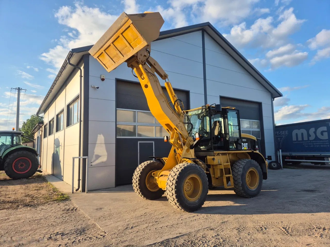 2006 Zeppelin CAT 924G 4x4 ładowarka, 4.700 mth, Import Auf Lager in der EU — Foto 1 | AMECAR 2006 Zeppelin CAT 924G 4x4 ładowarka, 4.700 mth, Import Auf Lager in der EU — Foto 1