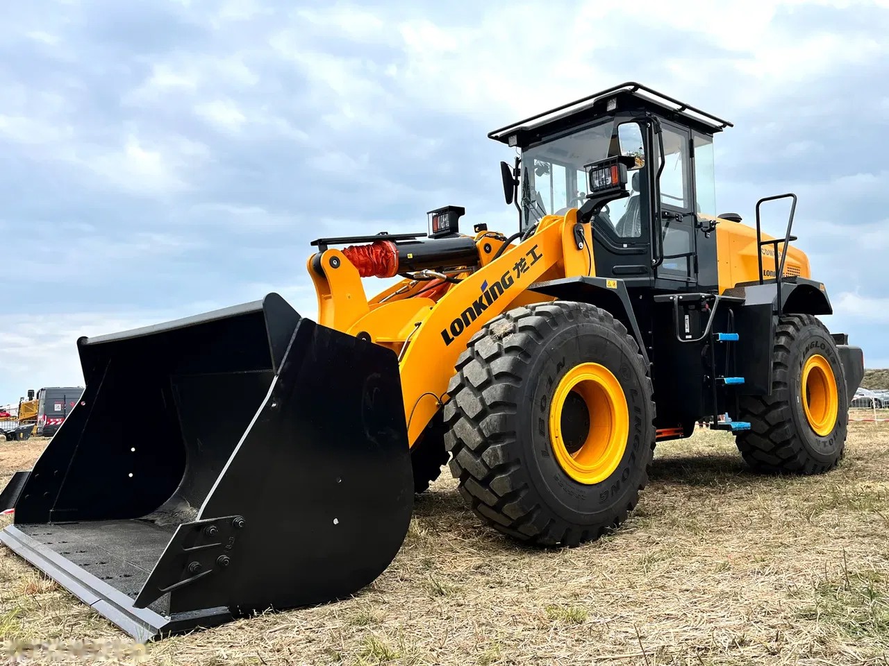 2026 Lonking CDM856, Import Auf Lager in der EU — Foto 1