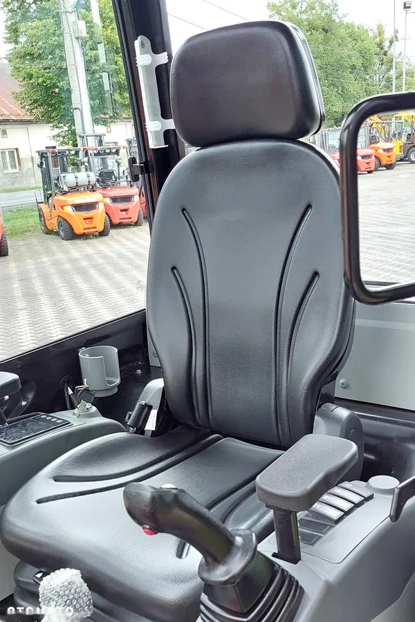 2026 Lonking CDM6020, Import Auf Lager in der EU — Foto 16 z 23