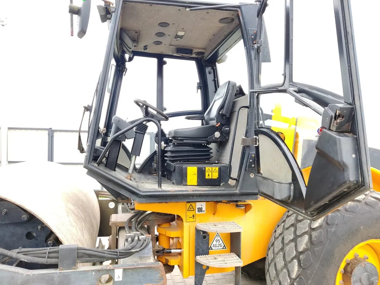 2012 JCB VM132, 3.401 mth, Import Auf Lager in der EU — Foto 4 z 24
