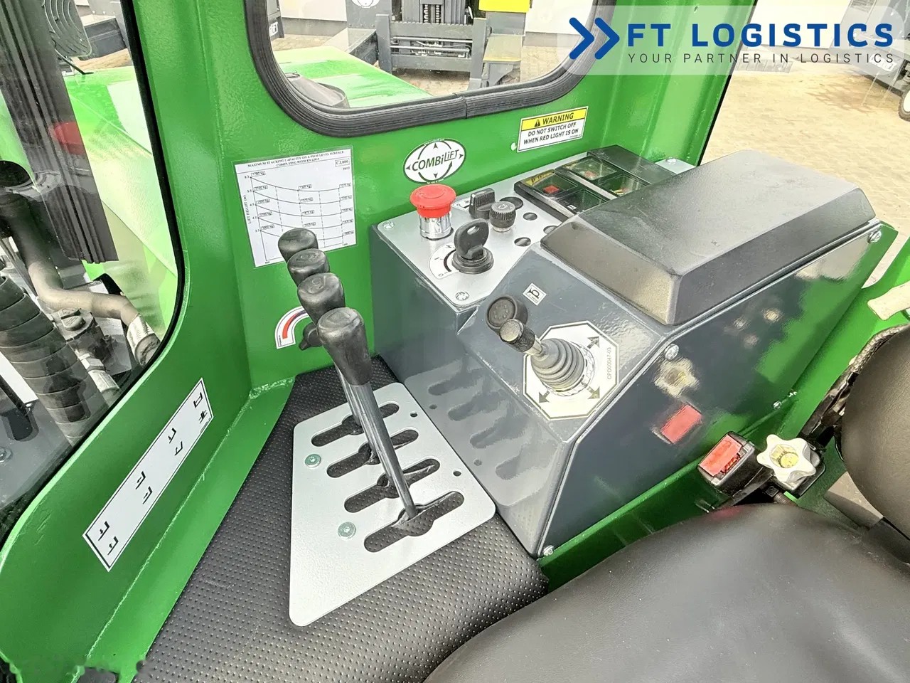 2015 Combilift WÓZEK, 7.630 mth, Import Auf Lager in der EU — Foto 16 z 24