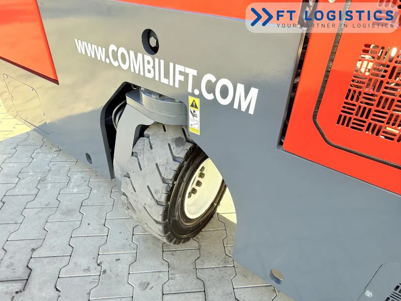 2018 Combilift WÓZEK, 6.099 mth, Import Auf Lager in der EU — Foto 9 z 24