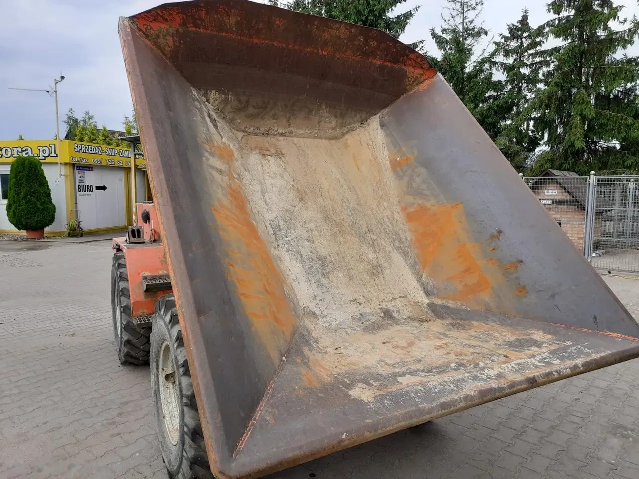 2000 Paus AKD, 3.370 mth, Import Auf Lager in der EU — Foto 10 z 17
