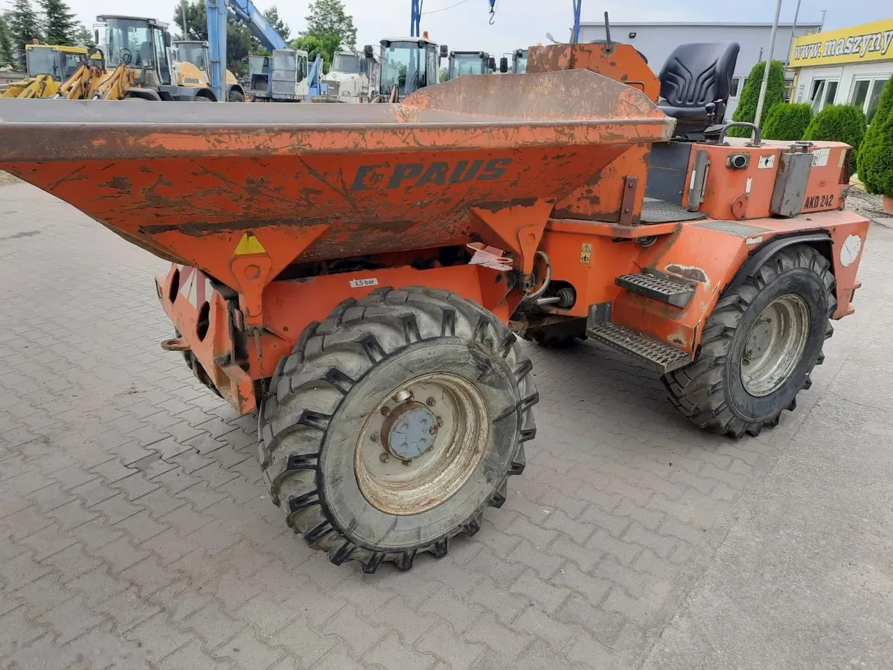 2000 Paus AKD, 3.370 mth, Import Auf Lager in der EU — Foto 12 z 17