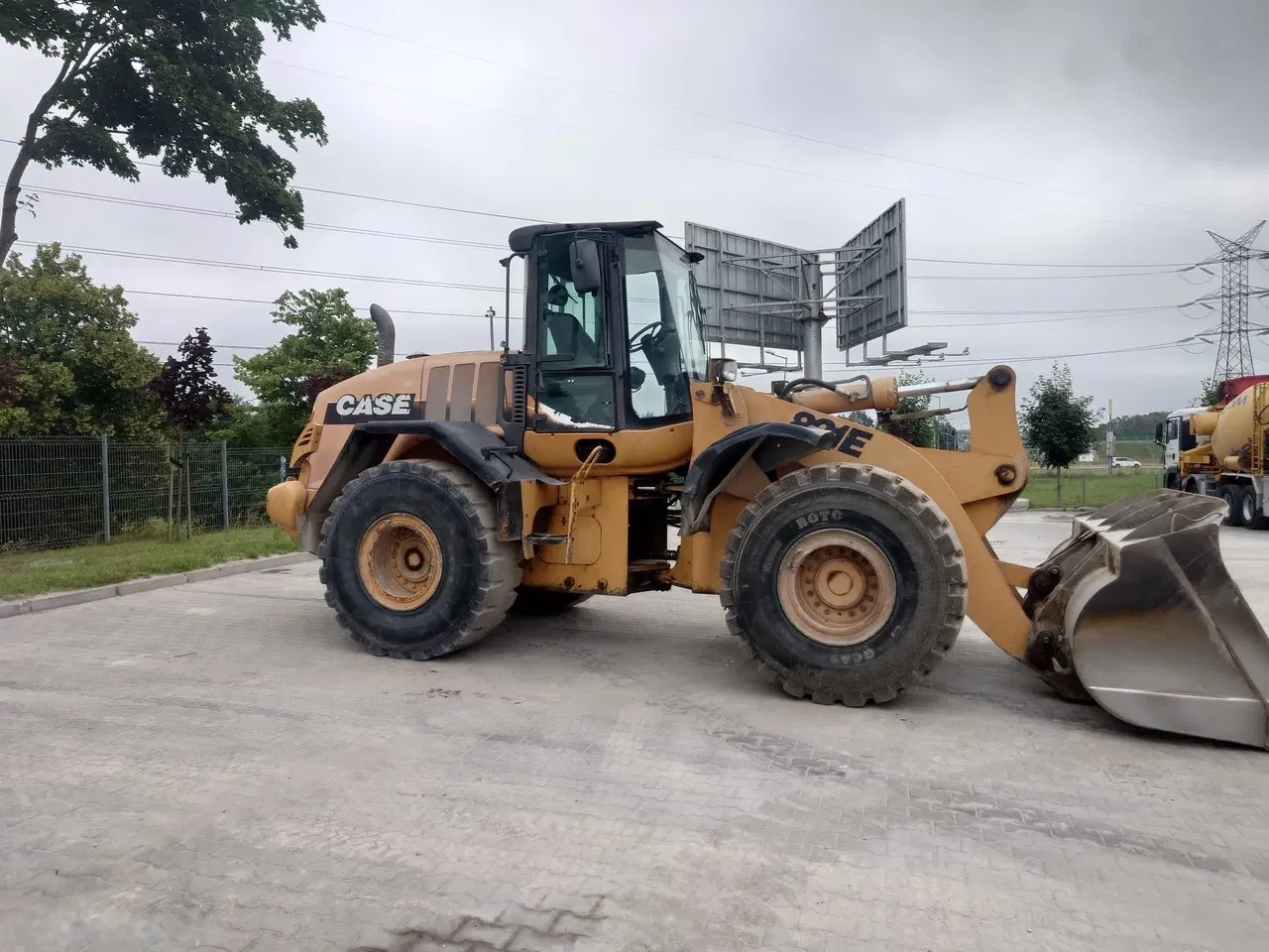 2007 Case 821E, Import Auf Lager in der EU — Foto 2 z 7