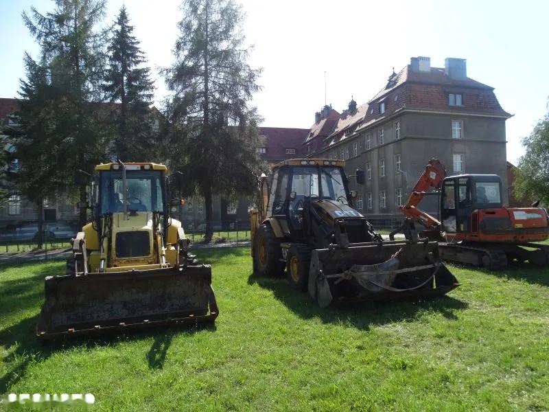2009 Ausa MH75, 5.600 mth, Import Auf Lager in der EU — Foto 10 z 24