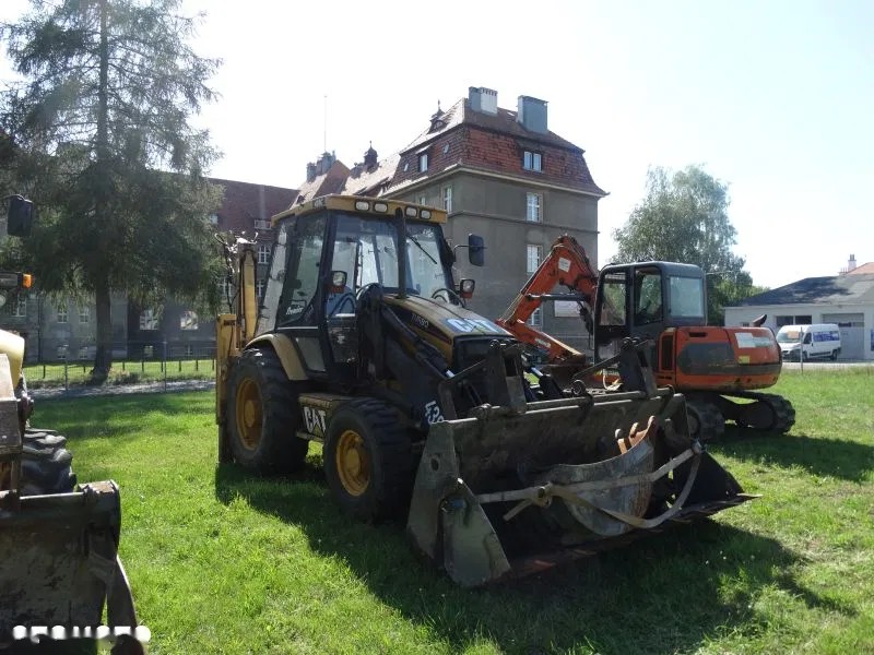 2009 Ausa MH75, 5.600 mth, Import Auf Lager in der EU — Foto 13 z 24