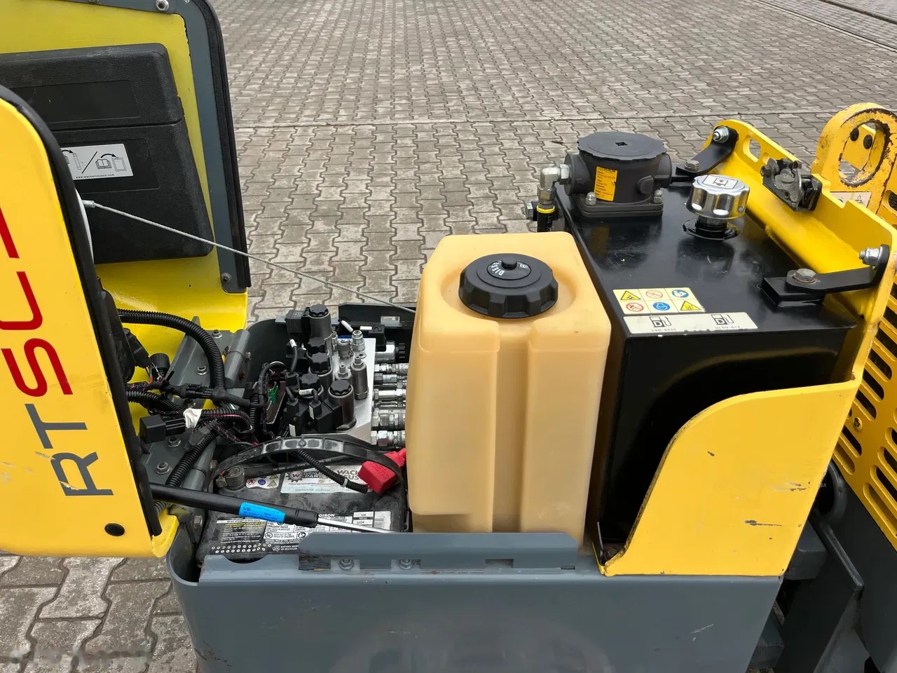 2016 Wacker Neuson RT SC3, 357 mth, Import Auf Lager in der EU — Foto 11 z 19