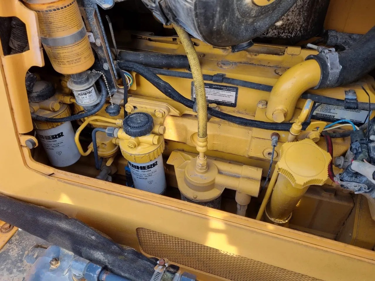 2008 Caterpillar D6K, 1.600 mth, Import Auf Lager in der EU — Foto 9 z 20