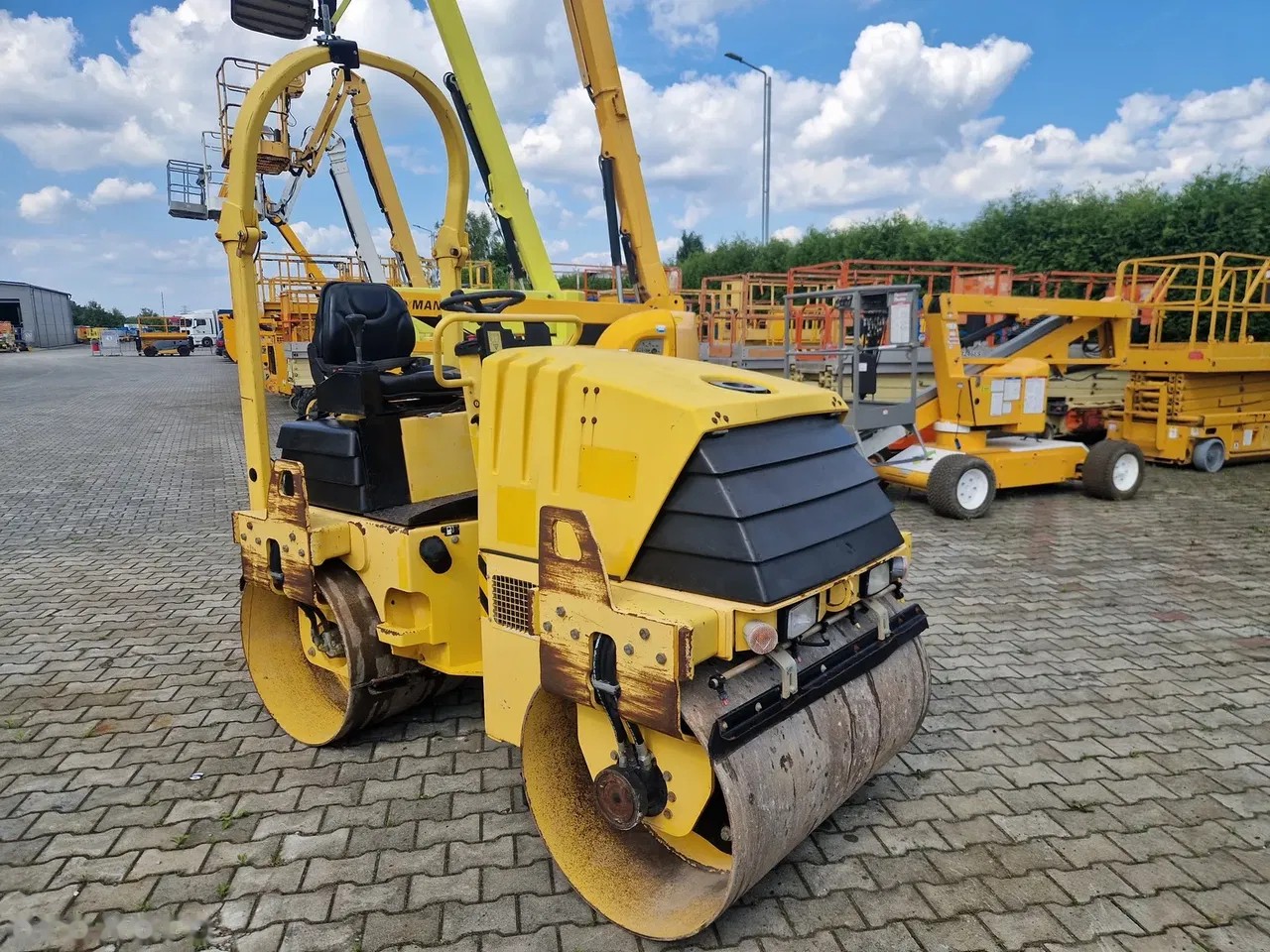 2012 Ammann AV 26 - 2, 1.685 mth, Import Auf Lager in der EU — Foto 3 z 10