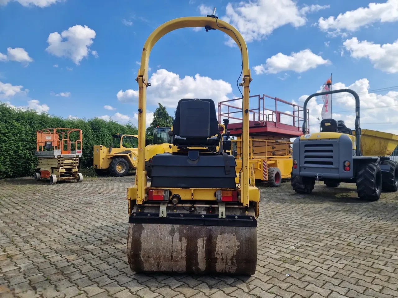 2012 Ammann AV 26 - 2, 1.685 mth, Import Auf Lager in der EU — Foto 5 z 10
