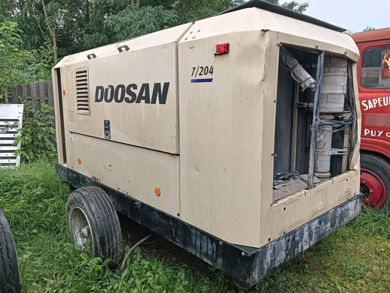 2016 Doosan, Import Auf Lager in der EU — Foto 1 z 5 2016 Doosan, Import Auf Lager in der EU — Foto 1 z 5