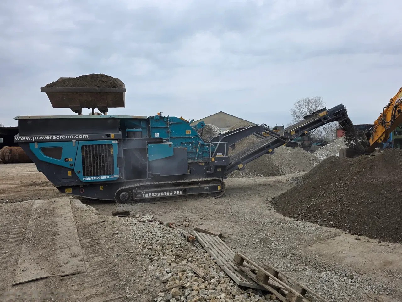 2021 Powerscreen Trakpactor 290, 5.415 mth, Import Auf Lager in der EU — Foto 8 z 24