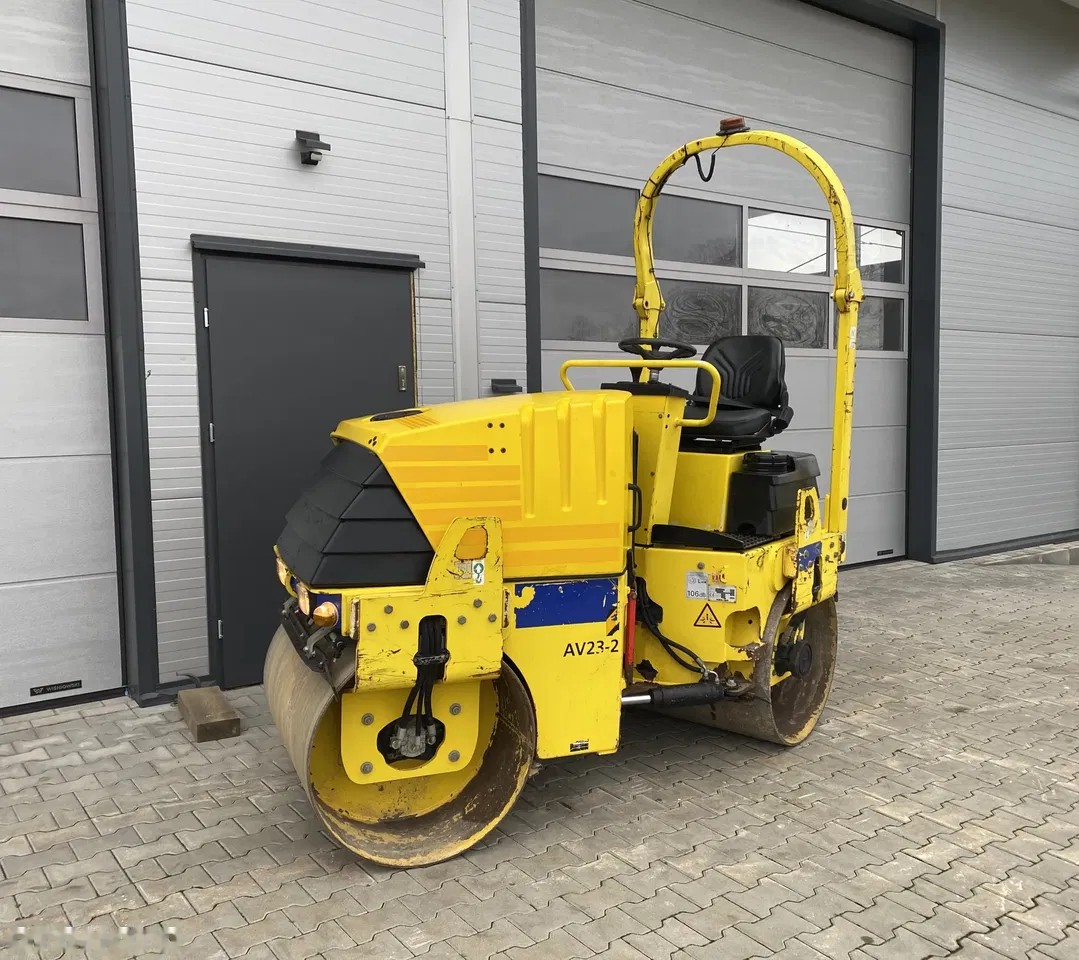 2011 Ammann AV23-2 Walec drogowy, 1.850 mth, Import Auf Lager in der EU — Foto 2 z 24