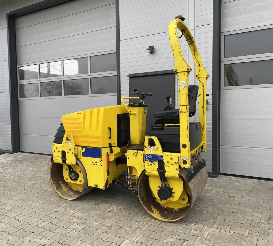 2011 Ammann AV23-2 Walec drogowy, 1.850 mth, Import Auf Lager in der EU — Foto 3 z 24
