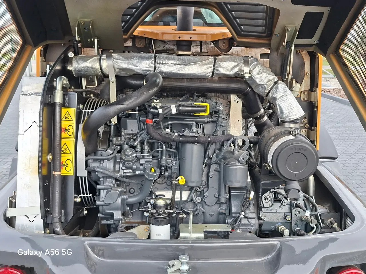 2024 Case 121F, 5 mth, Import Auf Lager in der EU — Foto 7 z 14