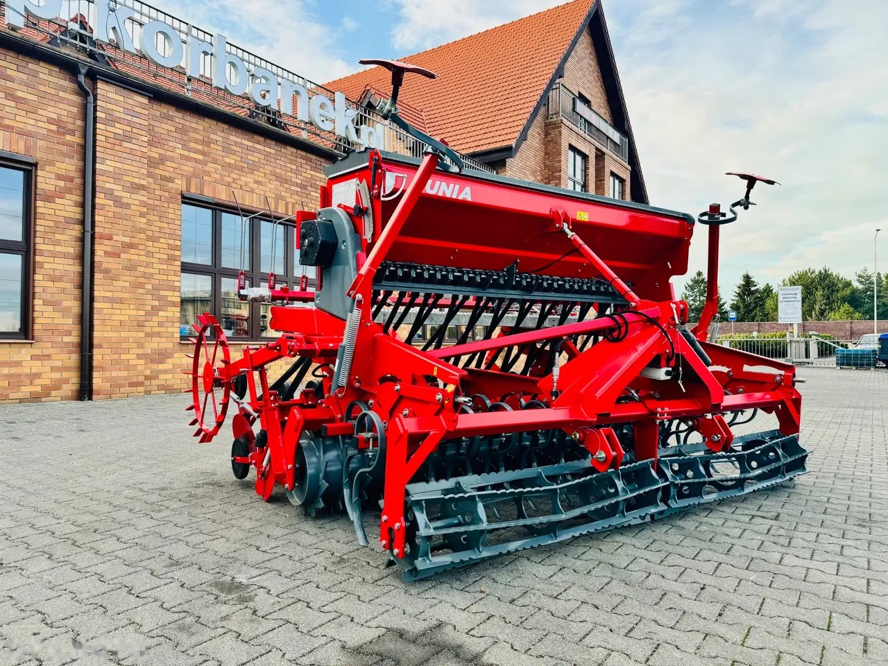 2024 Unia SADA, Import Auf Lager in der EU — Foto 3 z 20