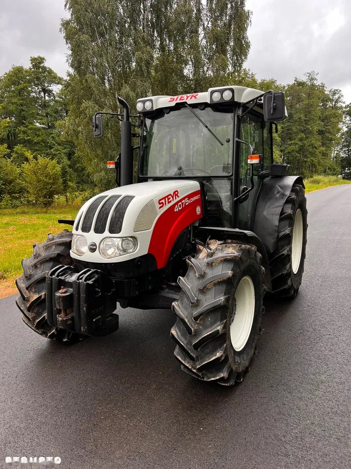 2012 Steyr Kompakt 4075, 3.547 mth, Import Auf Lager in der EU — Foto 1 | AMECAR 2012 Steyr Kompakt 4075, 3.547 mth, Import Auf Lager in der EU — Foto 1