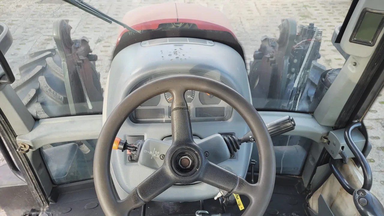 2016 Valtra N93, 7.265 mth, Import Auf Lager in der EU — Foto 11 z 14