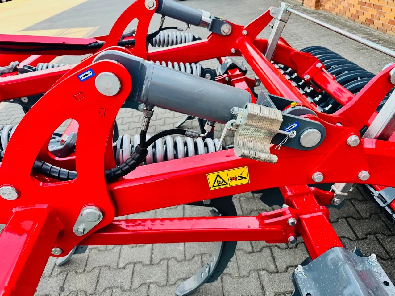 2025 Unia CROSS, Import Auf Lager in der EU — Foto 15 z 24