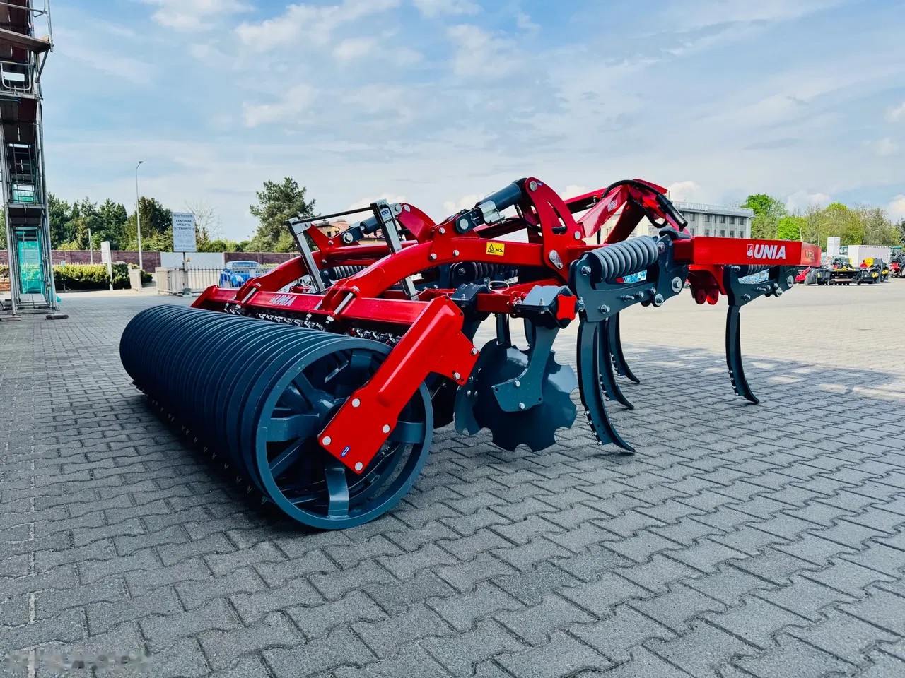 2025 Unia CROSS, Import Auf Lager in der EU — Foto 4 z 24
