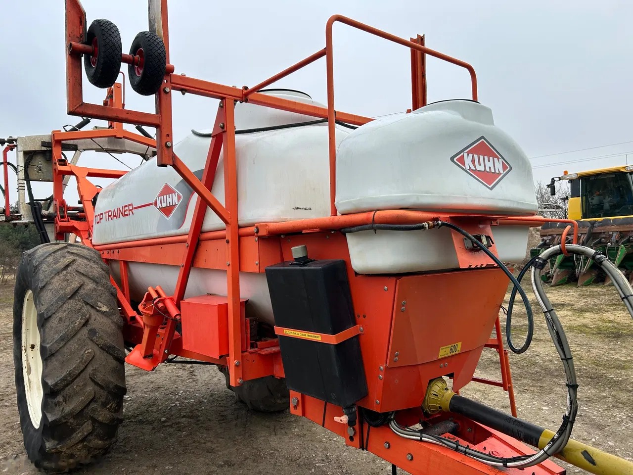 2002 Kuhn Top Trainer, Import Auf Lager in der EU — Foto 9 z 24