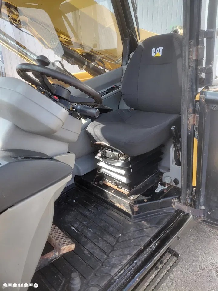 2008 Caterpillar TH220B, 6.540 mth, Import Auf Lager in der EU — Foto 7 z 13