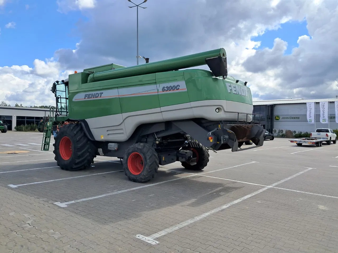 2011 Fendt 6300C, 5.194 mth, Import Auf Lager in der EU — Foto 3 z 12