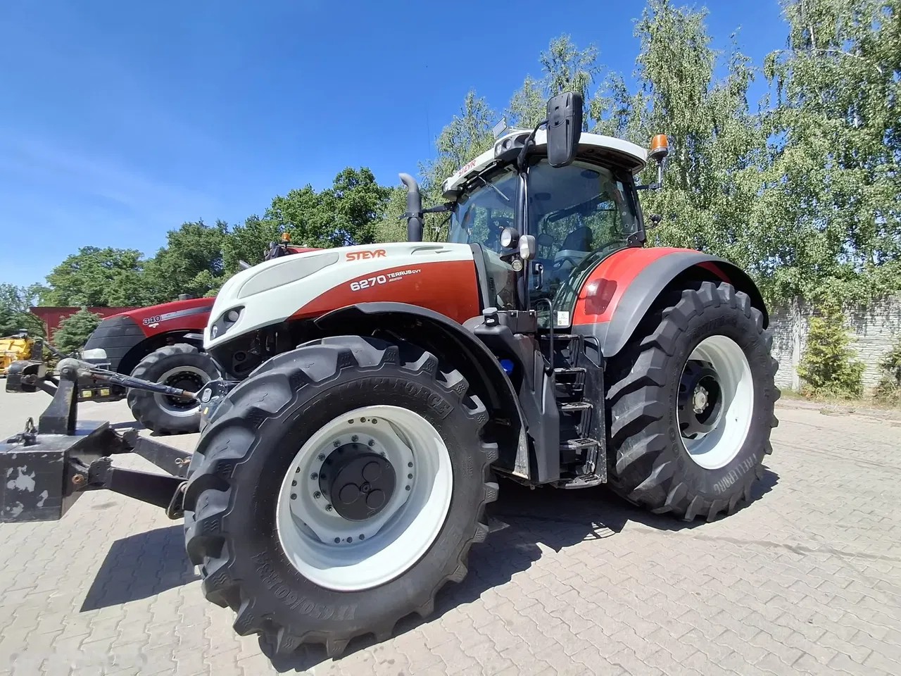 2017 Steyr TERRUS 6270, 5.198 mth, Import Auf Lager in der EU — Foto 1 | AMECAR 2017 Steyr TERRUS 6270, 5.198 mth, Import Auf Lager in der EU — Foto 1