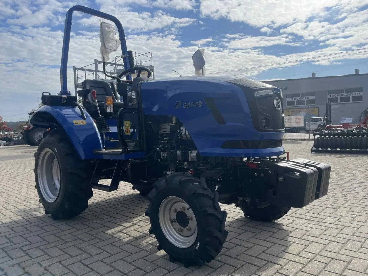 2025 Dongfeng DF304G2, Import Auf Lager in der EU — Foto 3 z 5